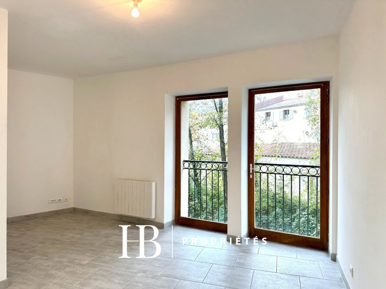 vente Appartement Belgentier - Photo 2