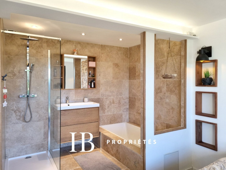 vente Villa Six Fours Les Plages - Photo 9