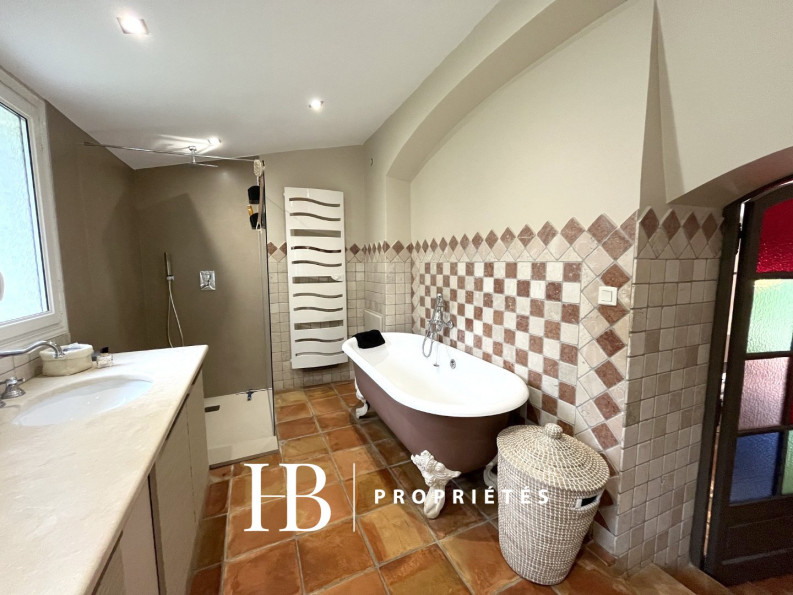 vente Maison de caractère Six Fours Les Plages - Photo 9