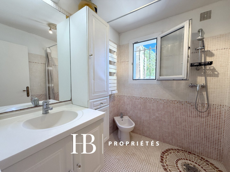 vente Maison Six Fours Les Plages - Photo 8