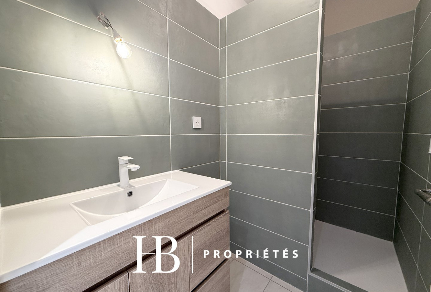 vente Appartement en rez de jardin Six Fours Les Plages - Photo 7
