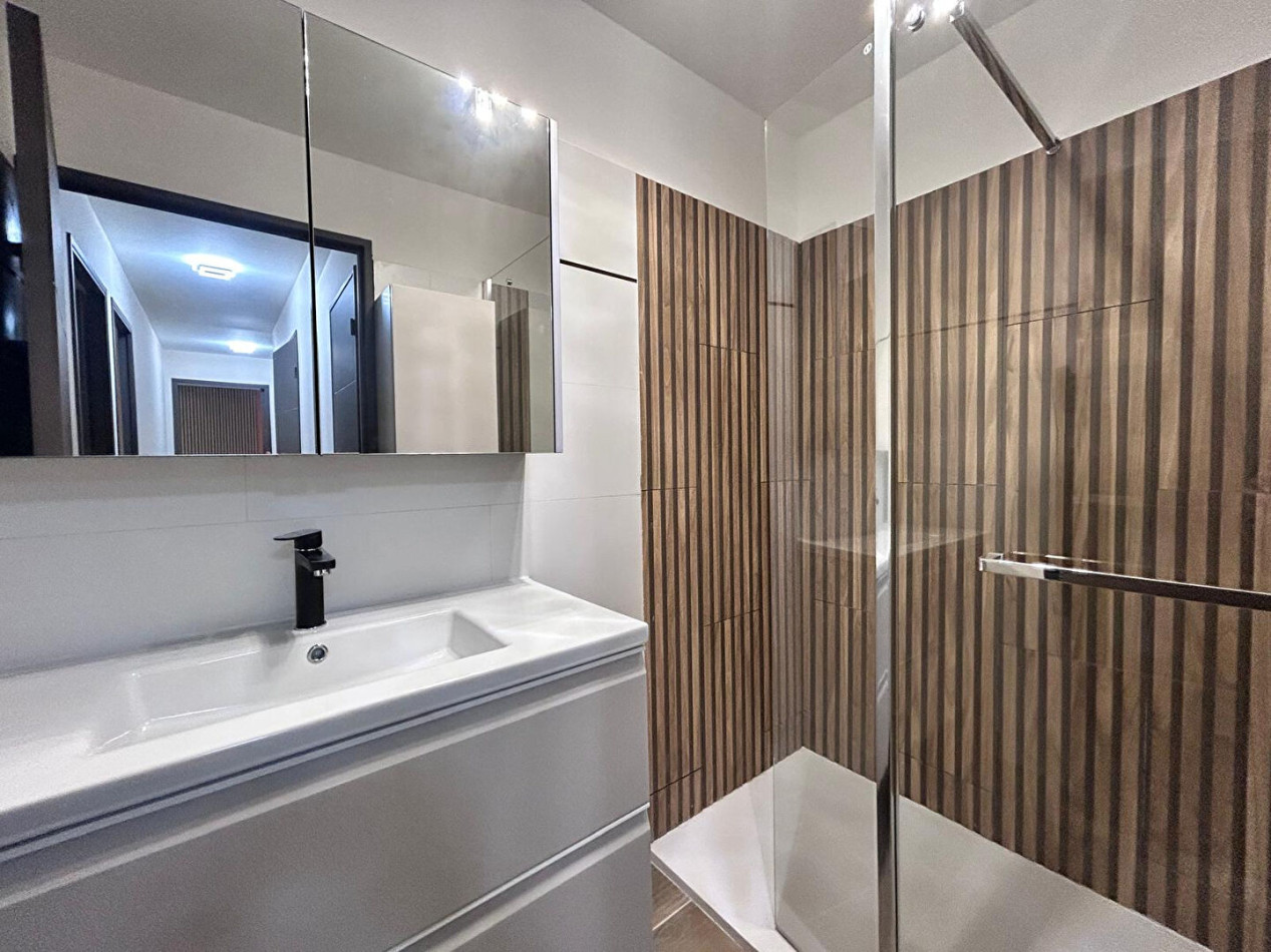 vente Appartement Frejus - Photo 6