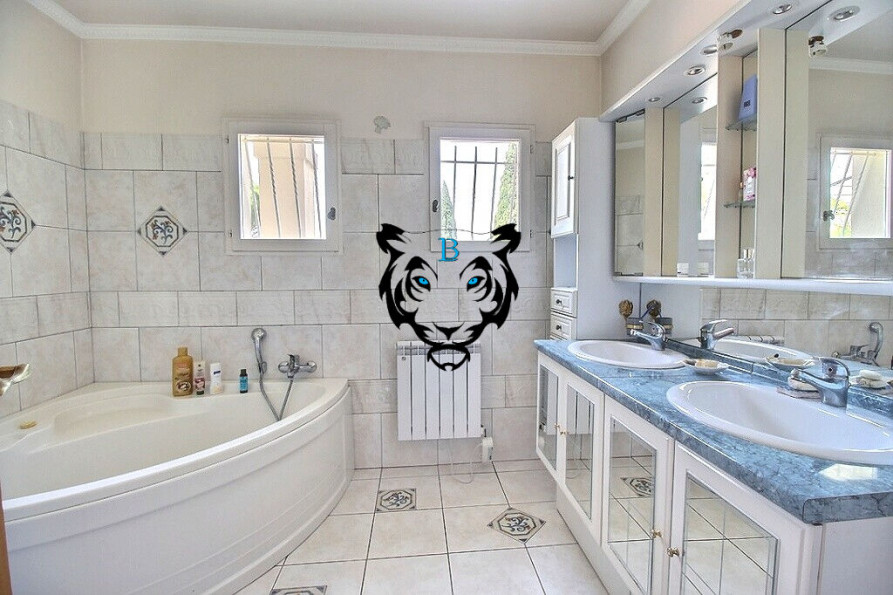 vente Maison Le Muy - Photo 9