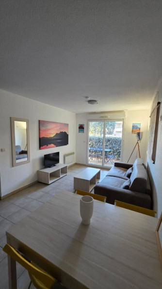 vente Appartement Roquebrune Sur Argens - Photo 2