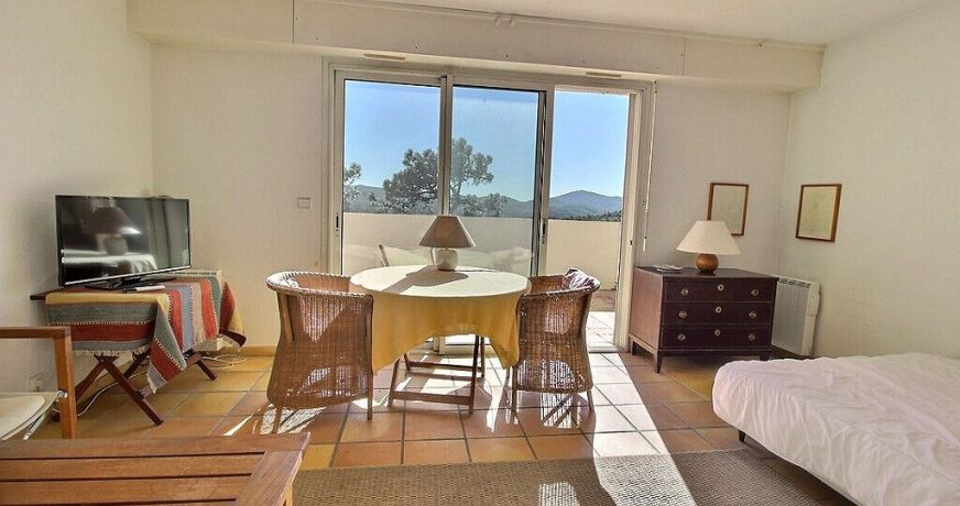vente Appartement Roquebrune Sur Argens