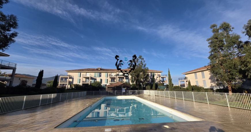 vente Appartement Roquebrune Sur Argens