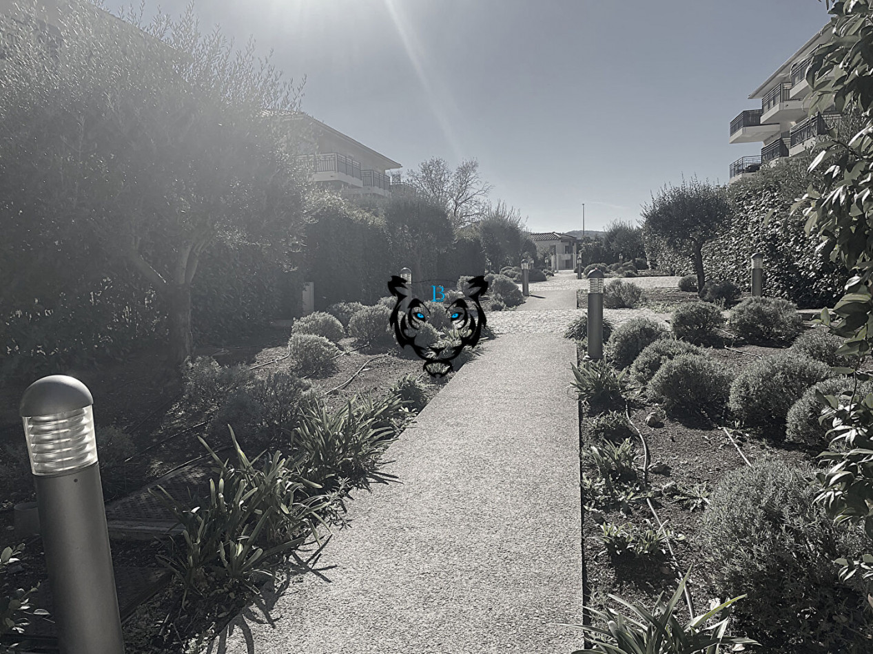 vente Appartement Le Muy - Photo 9