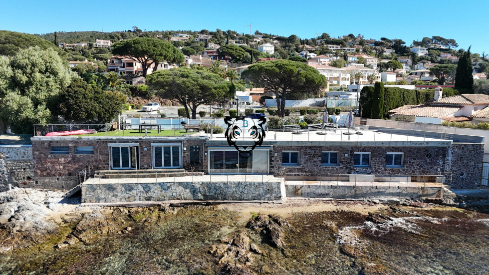 vente Maison Les Issambres - Photo 1