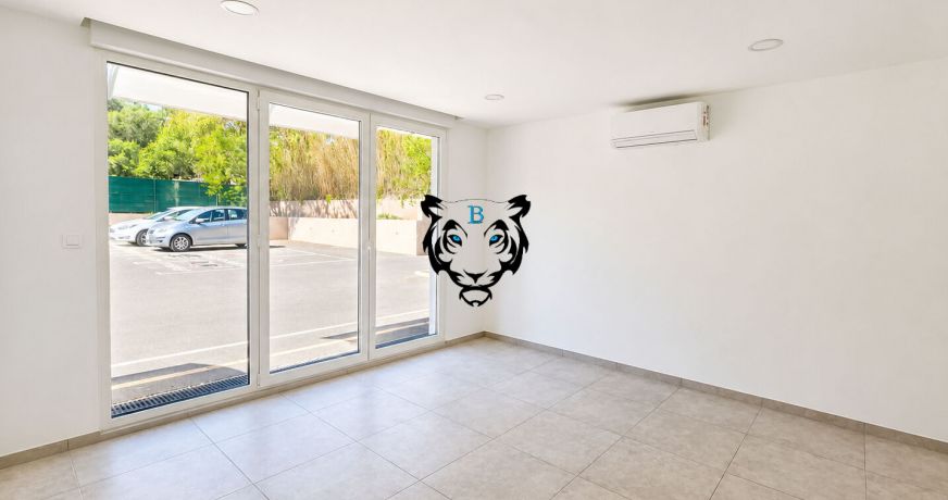 vente Local commercial Frejus