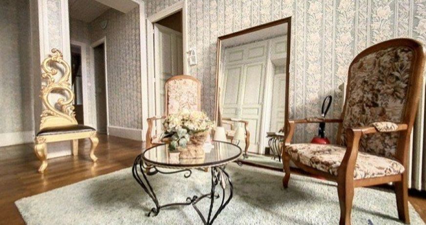 vente Château Saint Julien Molin Molette