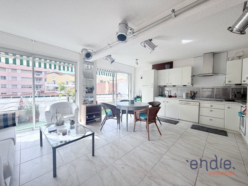 vente Appartement Saint Raphael - Photo 2