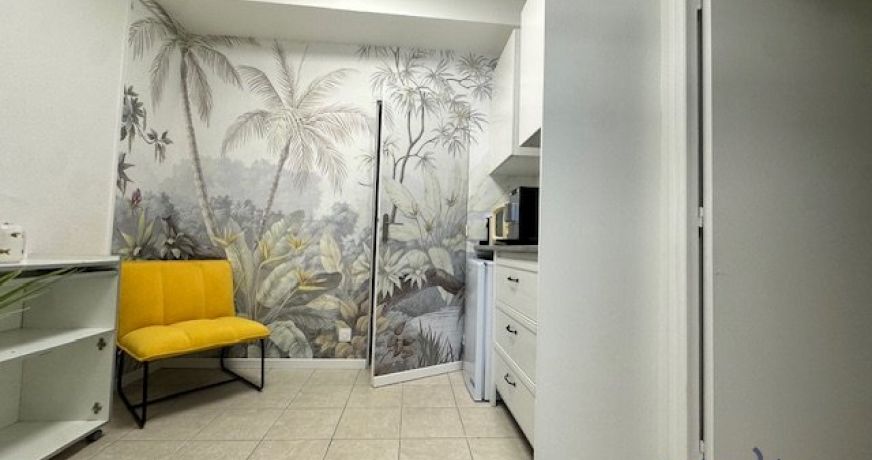 vente Local commercial Cavalaire Sur Mer