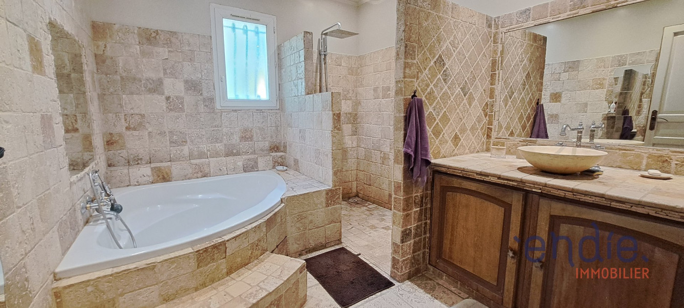 à vendre Maison Sainte Anastasie Sur Issole - Photo 7