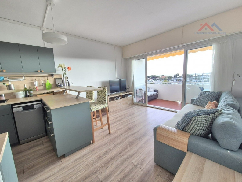 vente Appartement Hyeres - Photo 2
