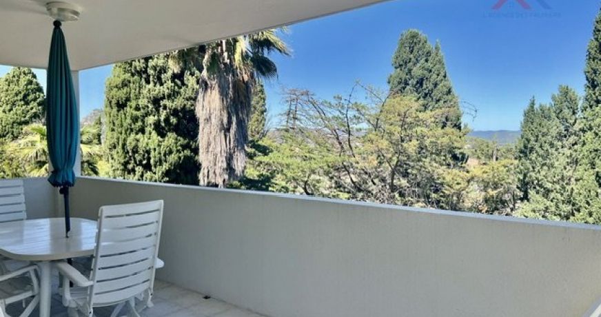 vente Appartement Hyeres