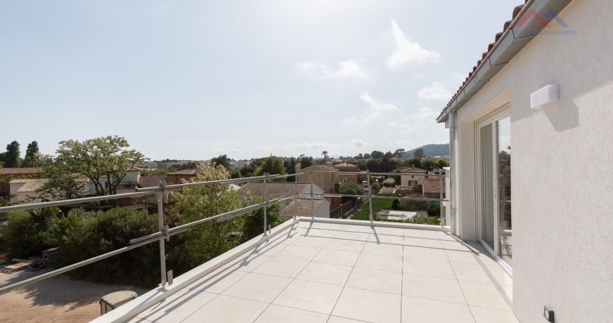 vente Appartement La Londe Les Maures
