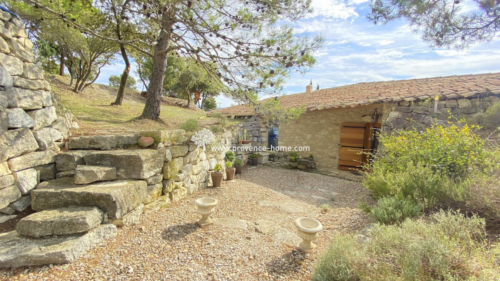 sale Maison en pierre Murs - Photo 16