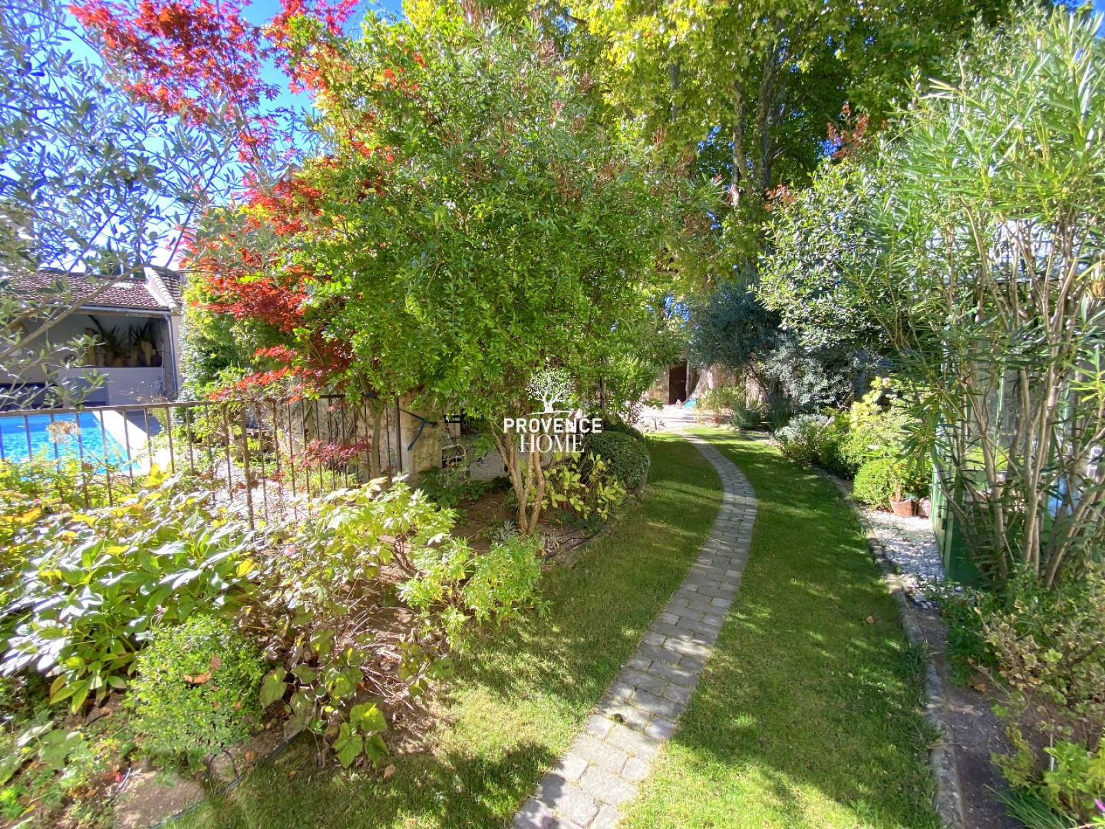 sale Maison Robion - Photo 2