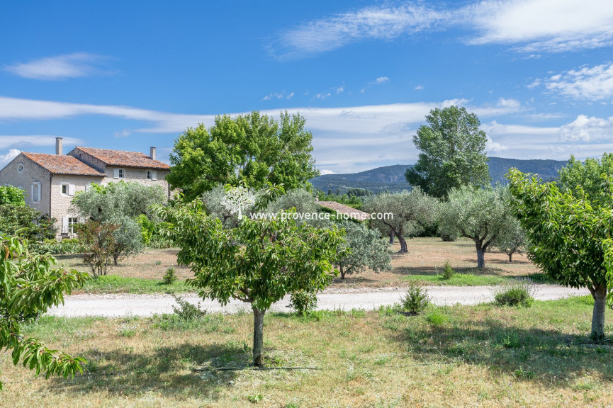 A vendre  Lagnes | Réf 840101681 - Provence home
