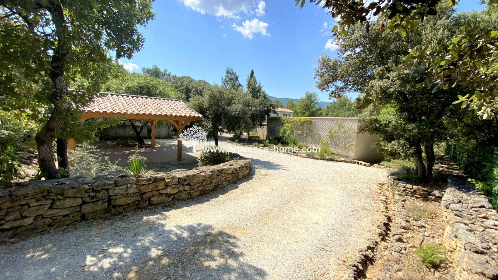 sale Maison de caractère Menerbes - Photo 2