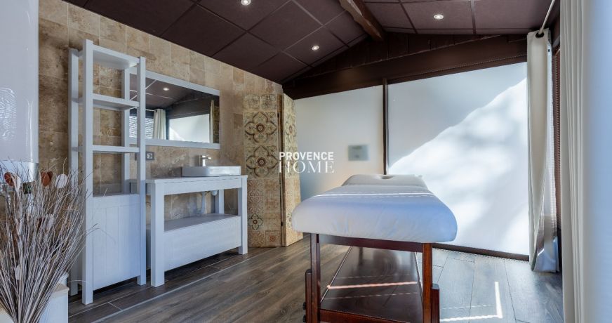 vente Propriété Gordes