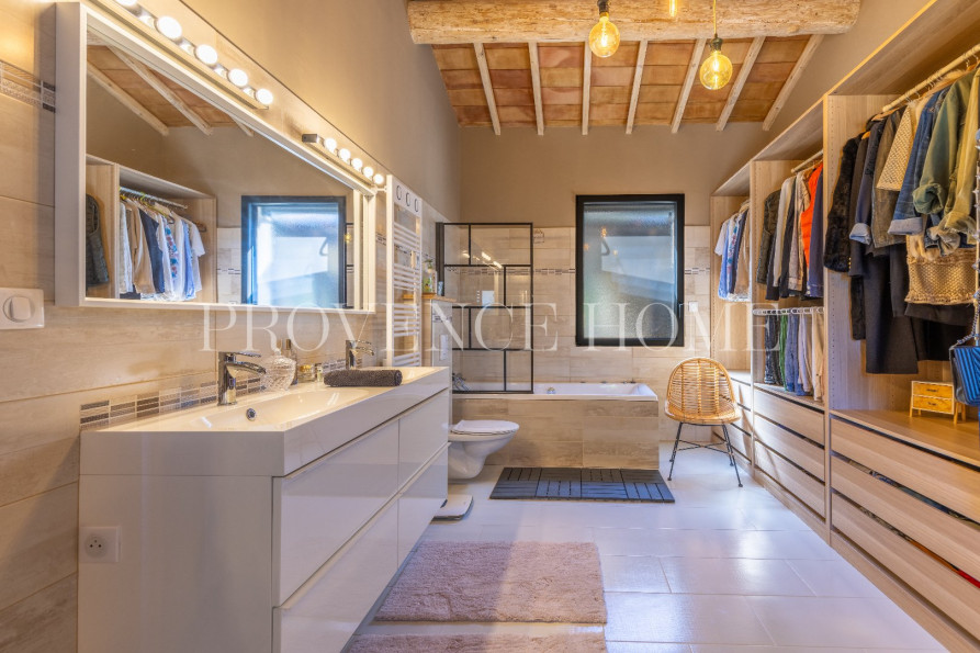 vente Propriété Roussillon - Photo 8