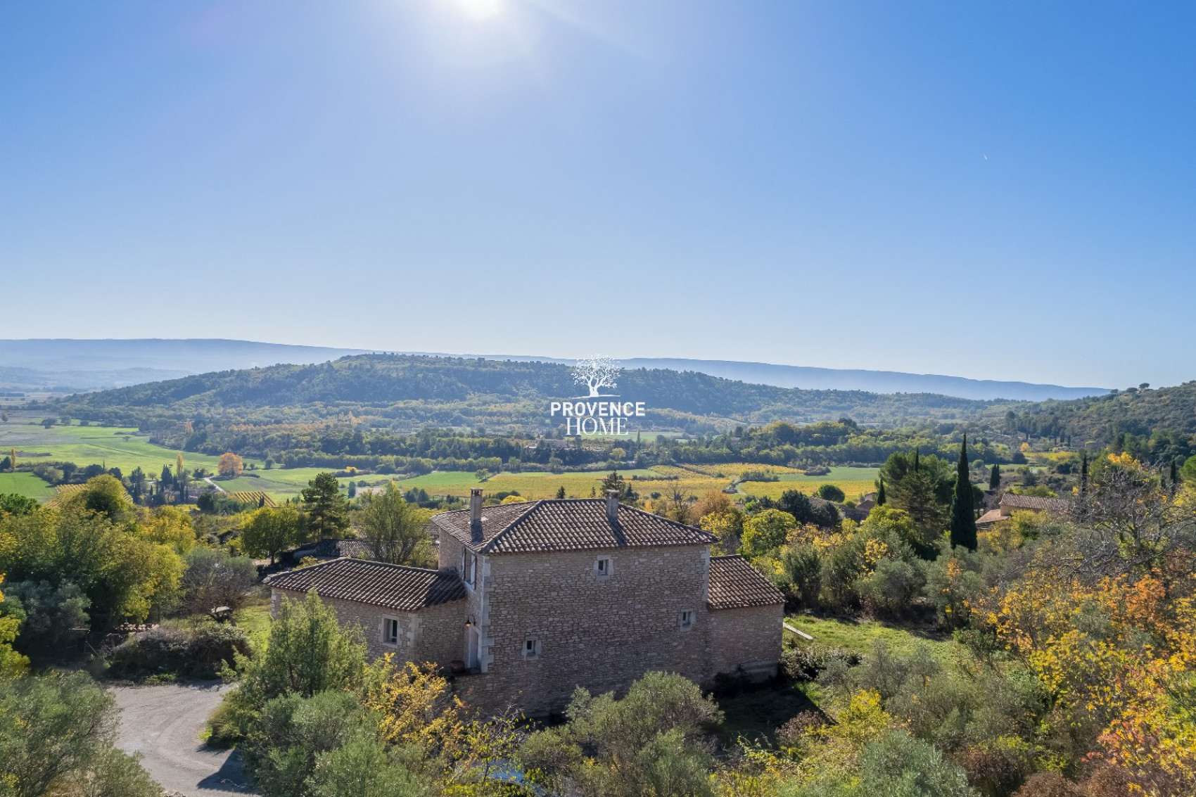 sale Maison en pierre Gordes - Photo 2