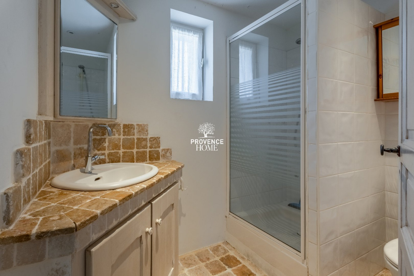 sale Maison en pierre Gordes - Photo 10