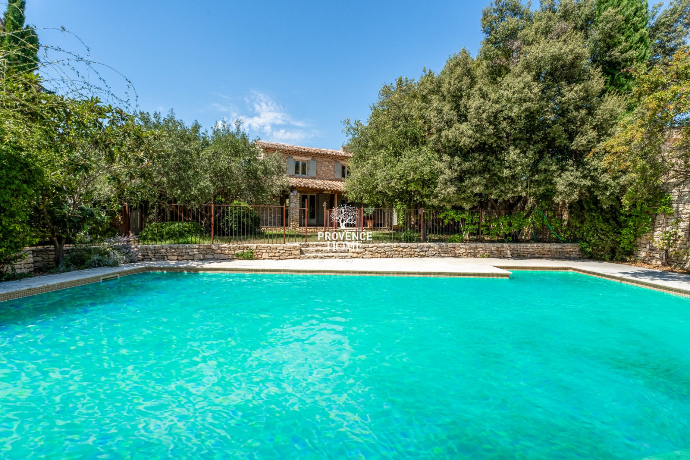 sale Maison en pierre Gordes - Photo 2