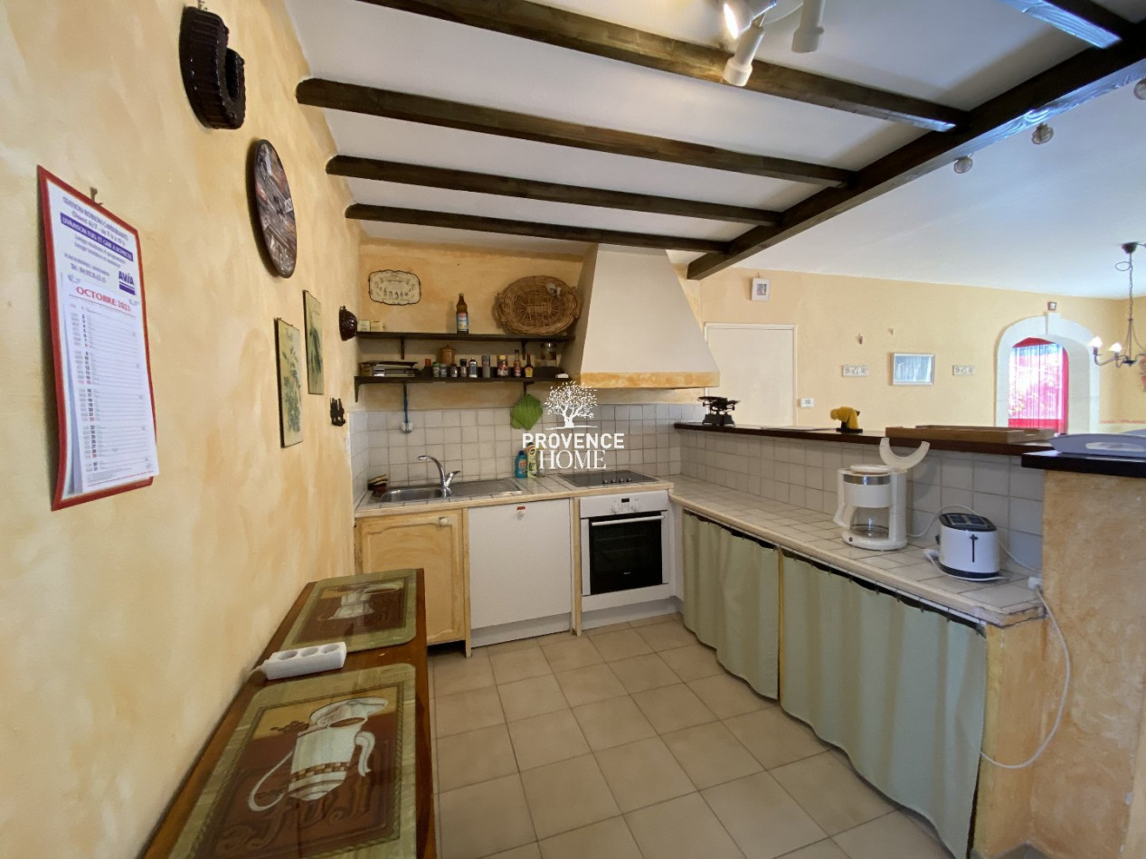 sale Maison Maubec - Photo 6