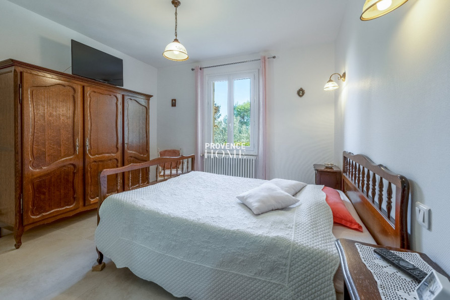 vente Maison individuelle Goult - Photo 8