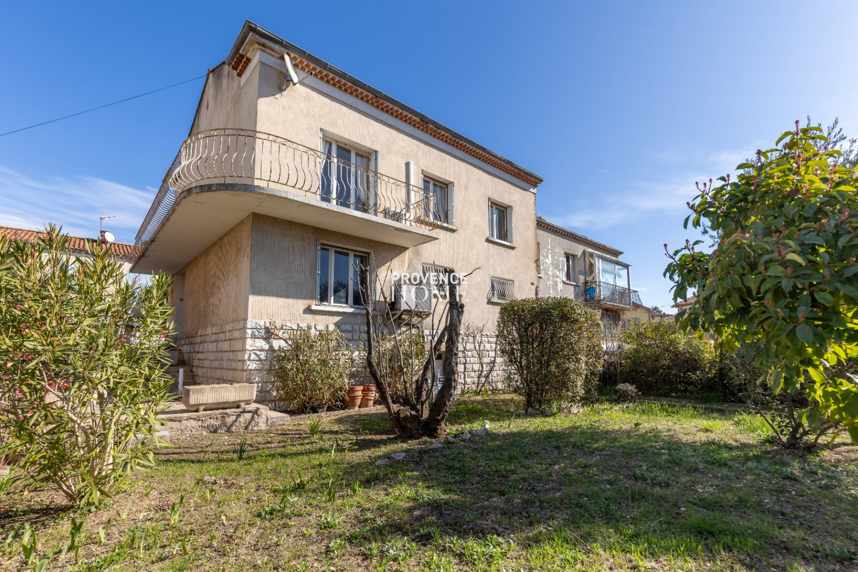 sale Maison Apt - Photo 1