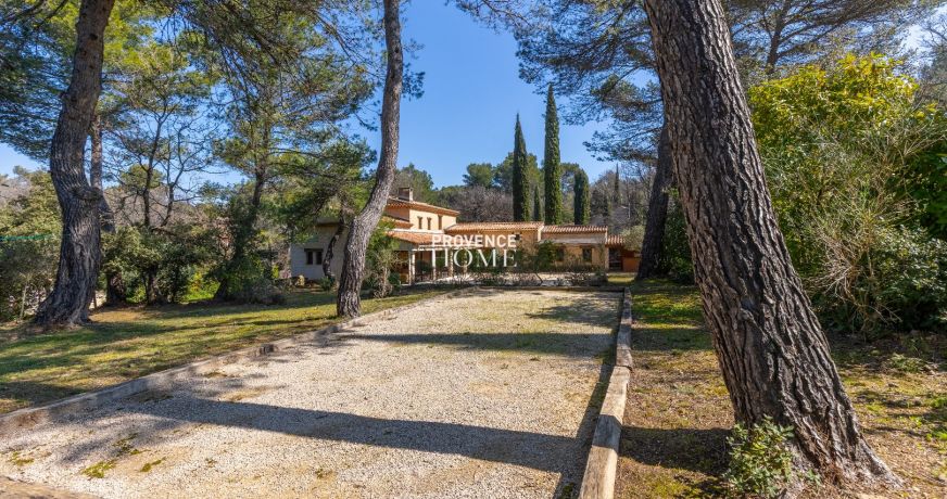 vente Maison Menerbes