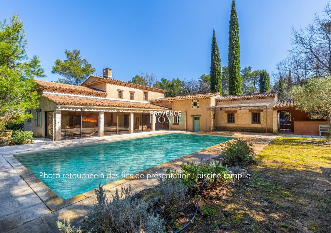 sale Maison Menerbes