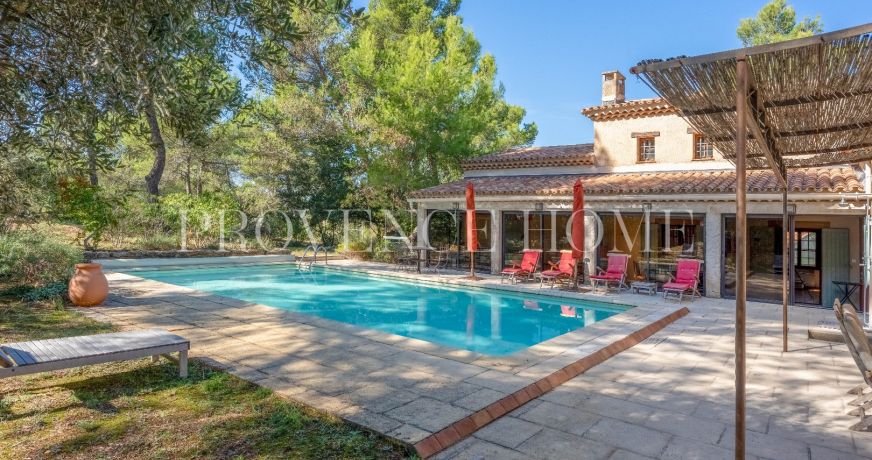 vente Maison Menerbes