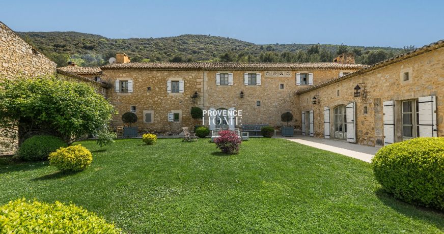 vente Propriété Bonnieux