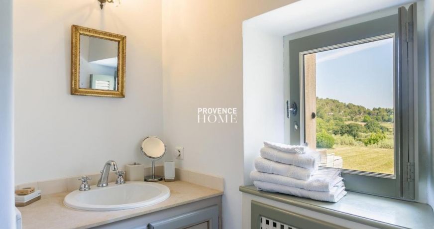 vente Propriété Bonnieux