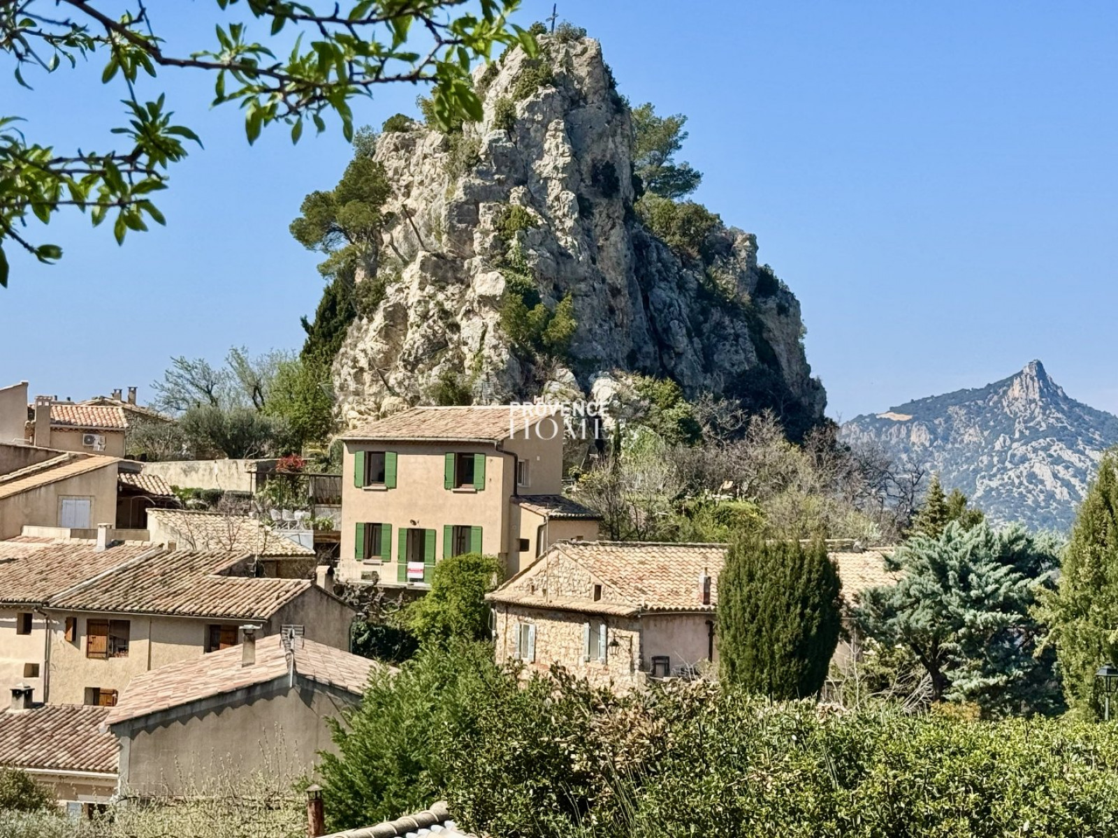 vente Maison La Roque Alric - Photo 1