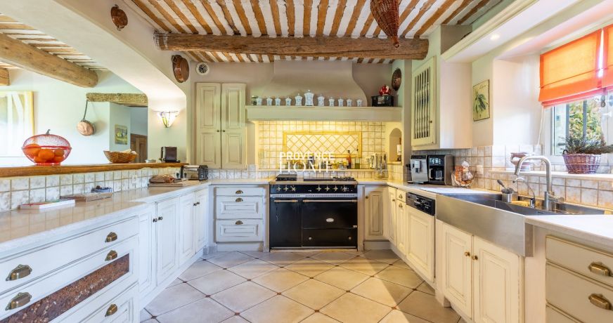 vente Mas Cheval Blanc