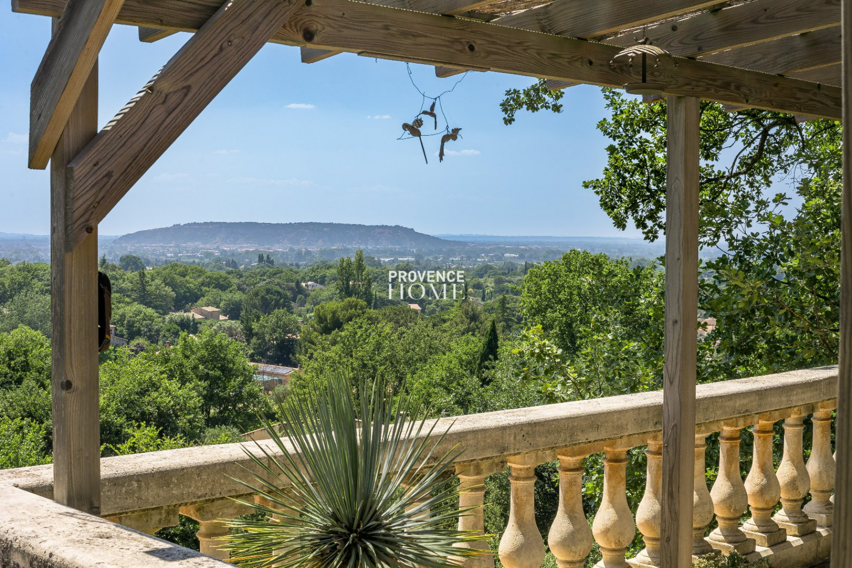 sale Maison de caractère Robion - Photo 11