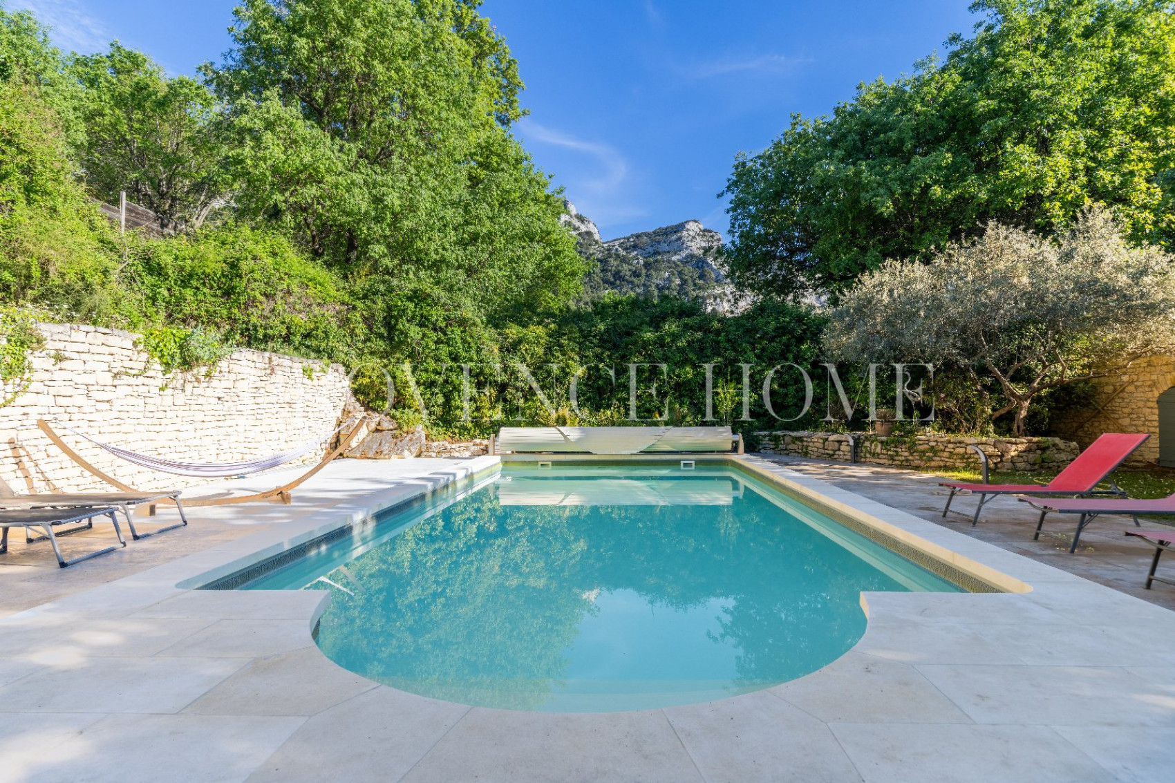 sale Maison de caractère Robion - Photo 20