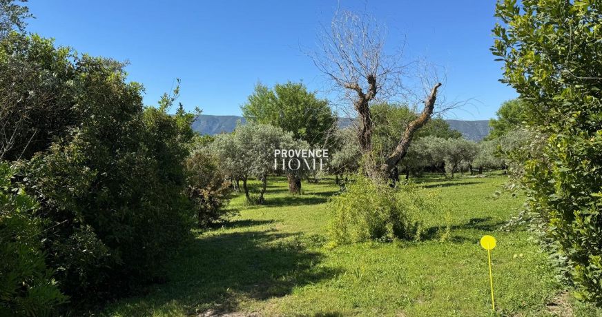 vente Terrain constructible Gordes