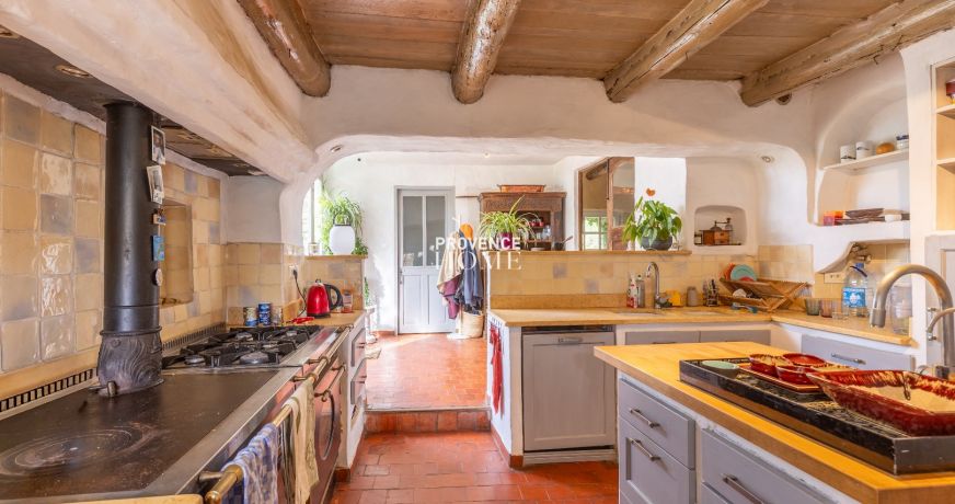 vente Propriété Saumane De Vaucluse