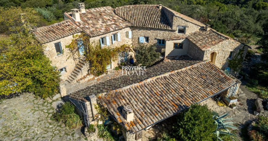 vente Propriété Saumane De Vaucluse