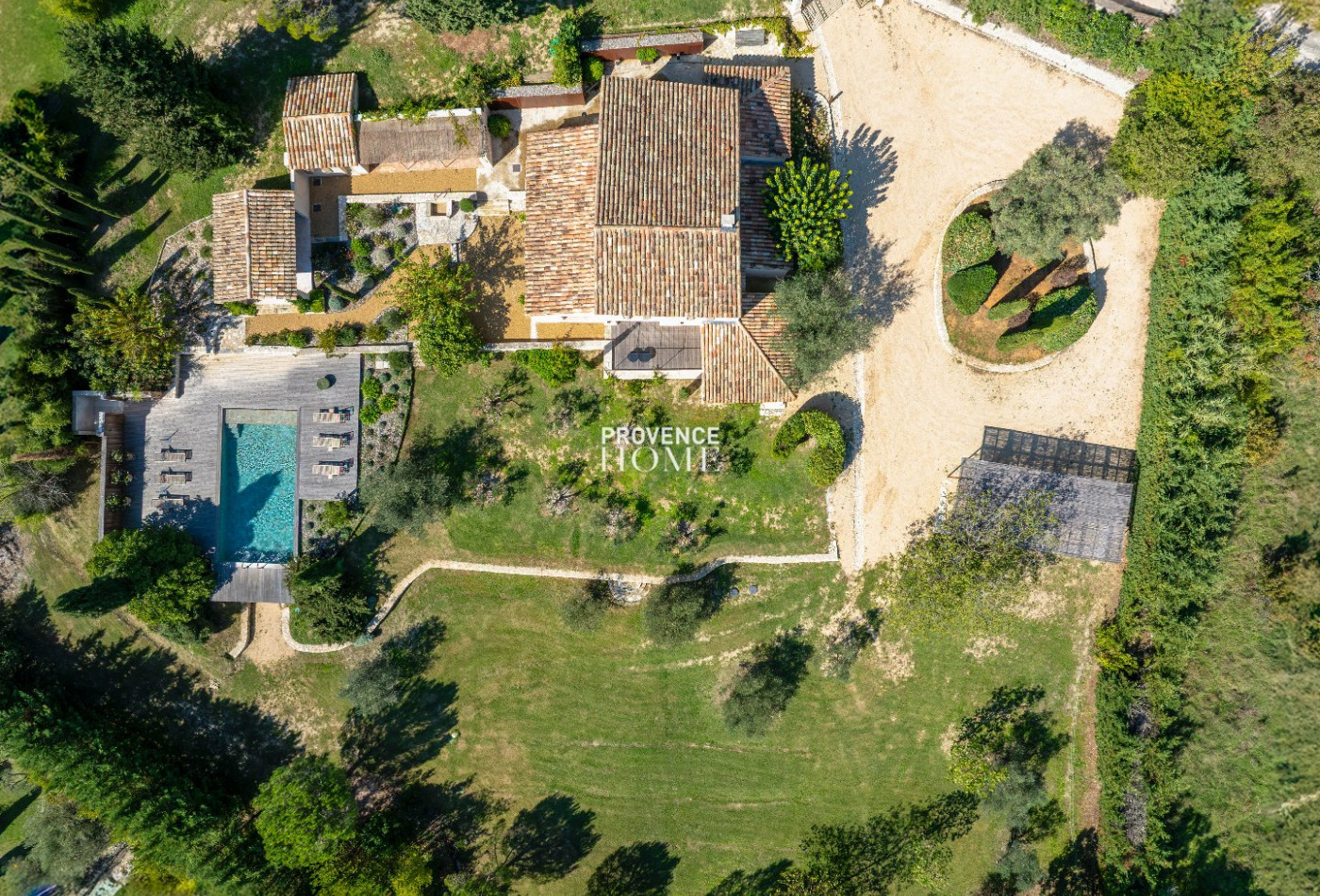 vente Propriété Saint Saturnin Les Apt - Photo 1