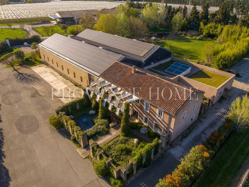 vente Entrepots et bureaux Caumont Sur Durance - Photo 1