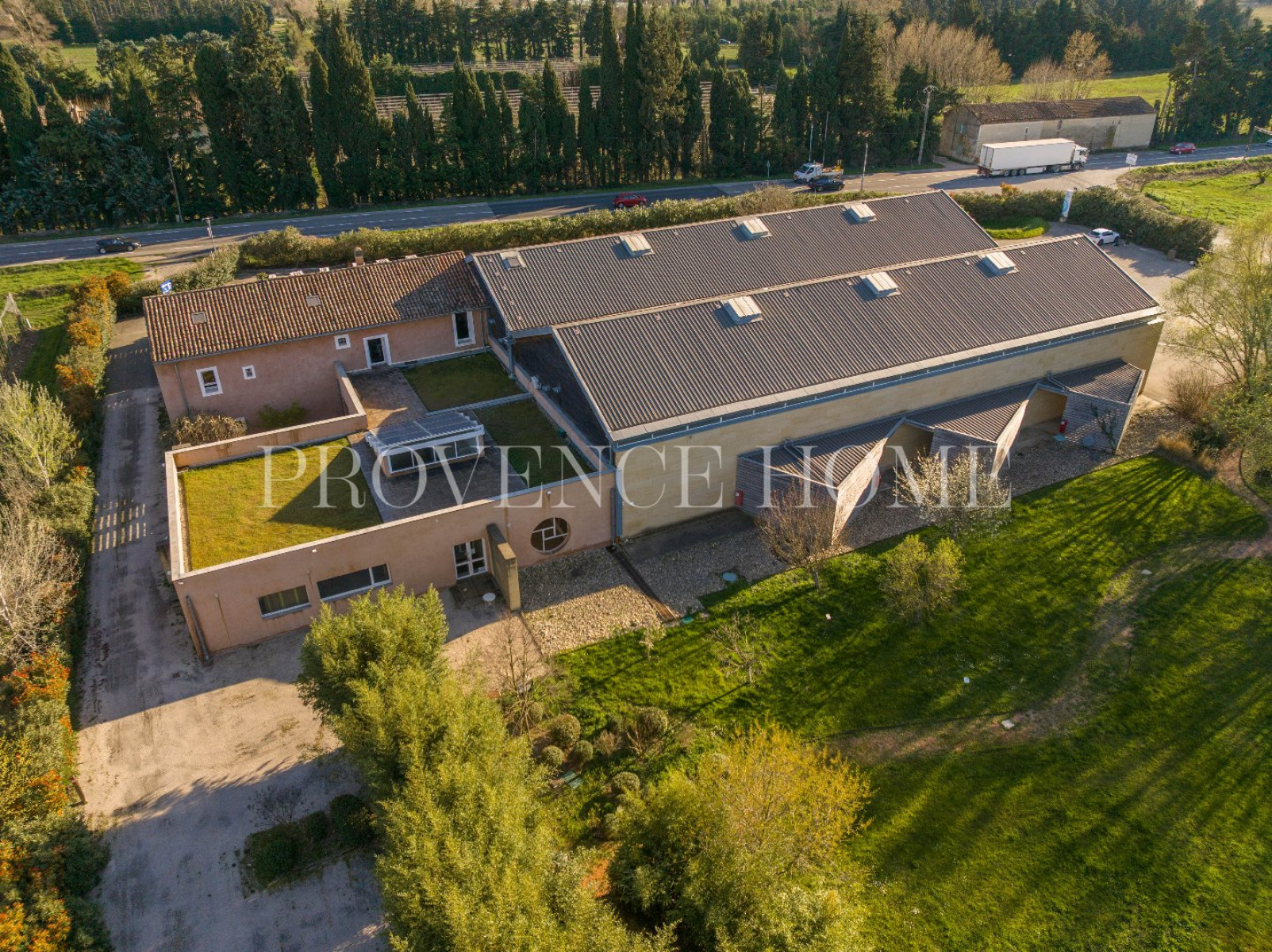 sale Entrepots et bureaux Caumont Sur Durance - Photo 11