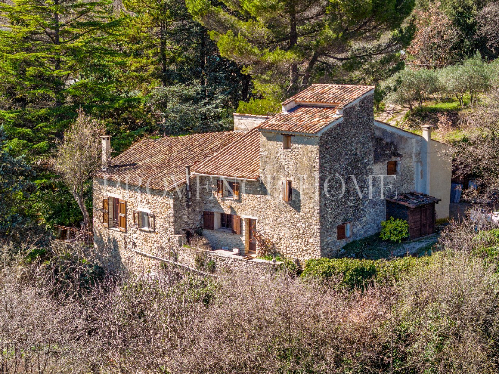 sale Maison en pierre Viens - Photo 1