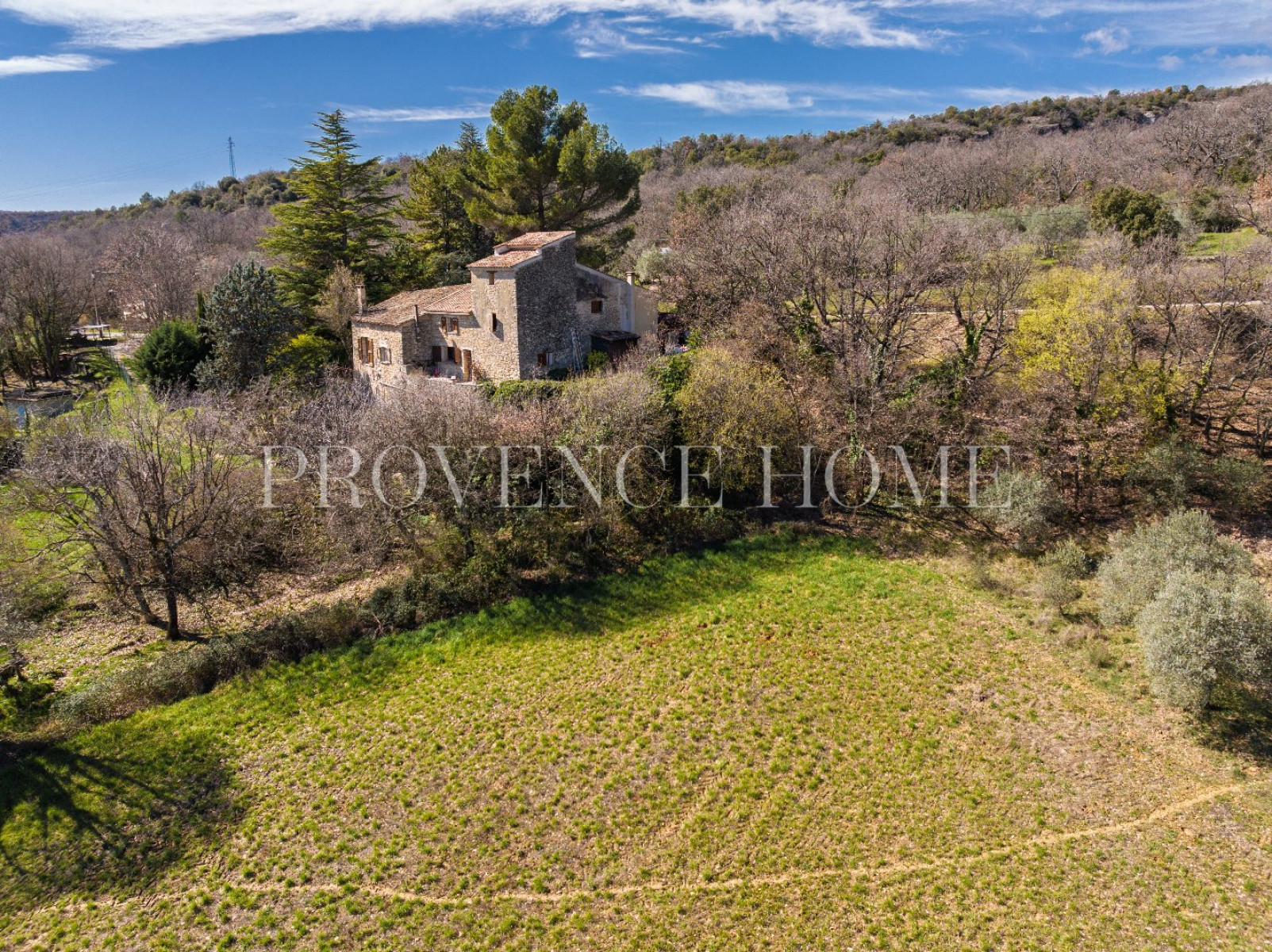sale Maison en pierre Viens - Photo 2