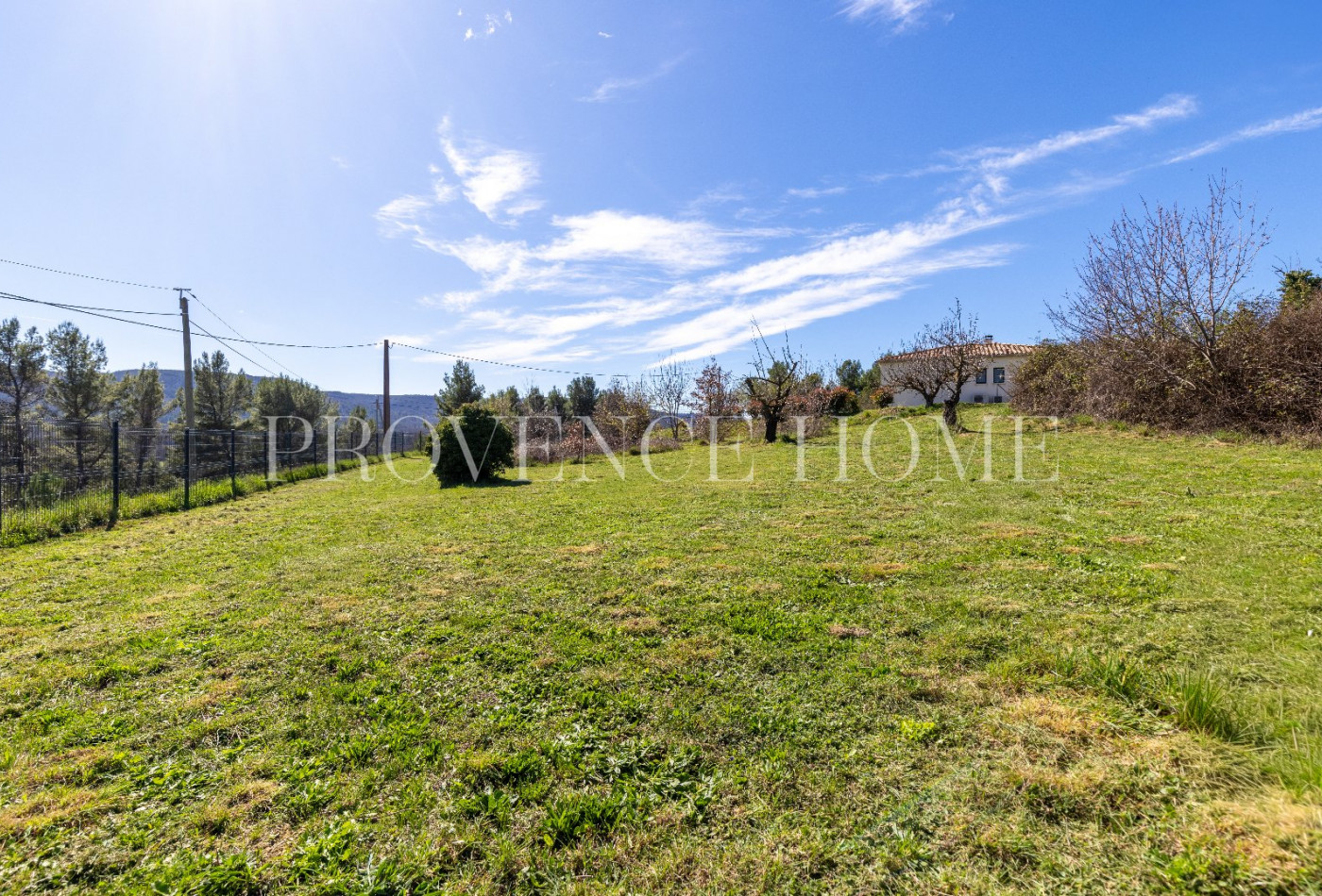 vente Terrain constructible Apt - Photo 5